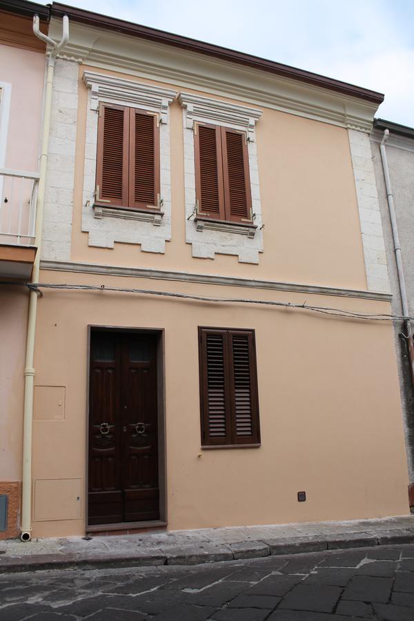 Ittiri B&B Danonna מראה חיצוני תמונה