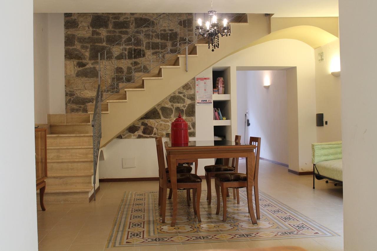 Ittiri B&B Danonna מראה חיצוני תמונה